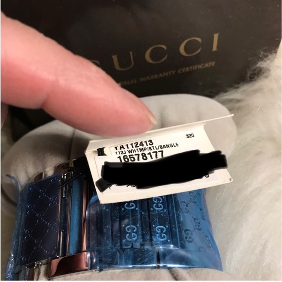 100% Real GUCCI Women’s Twist Bangle Watch - Picture 7 of 8